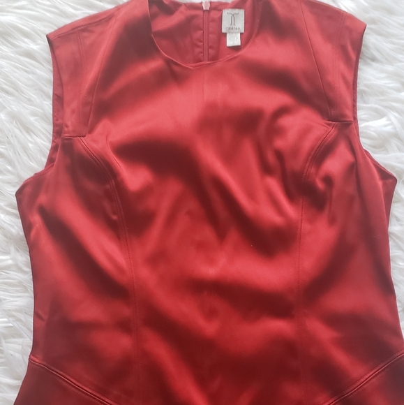 Tristan classy and structured red cocktail dress - Picture 3 of 12